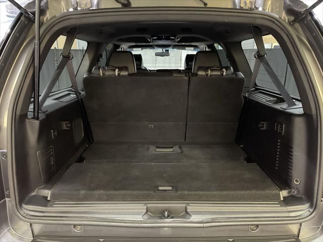 Photo of 2014 Sterling Gray Metallic Ford Expedition EL