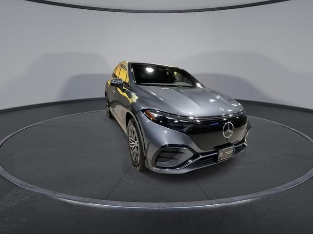 Photo of 2023 Gray Metallic Mercedes-Benz EQS 580