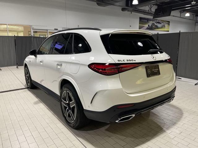 Photo of 2025 Polar White Mercedes-Benz GLC 350e