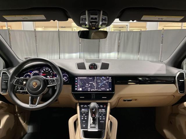 Photo of 2023 Beige Porsche Cayenne