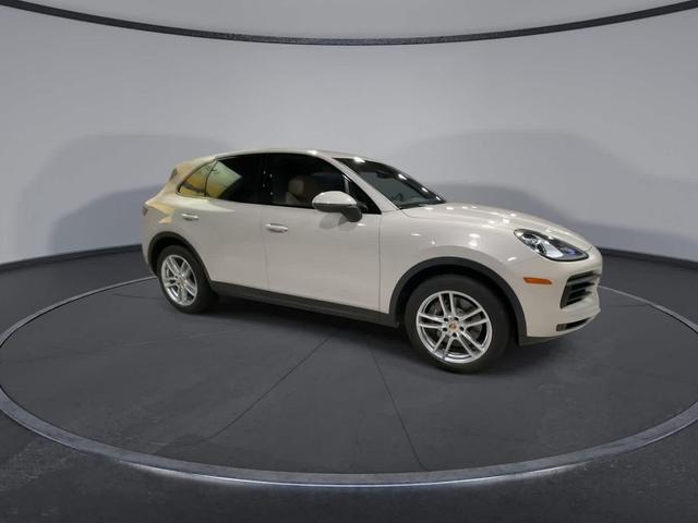 Photo of 2023 Beige Porsche Cayenne
