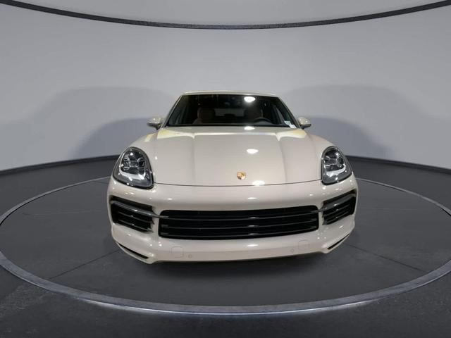 Photo of 2023 Beige Porsche Cayenne