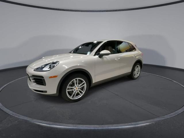 Photo of 2023 Beige Porsche Cayenne