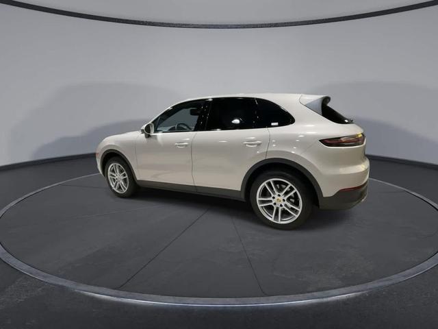Photo of 2023 Beige Porsche Cayenne