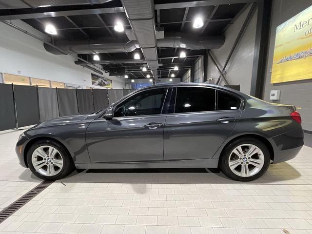 Photo of 2016 Gray BMW 328