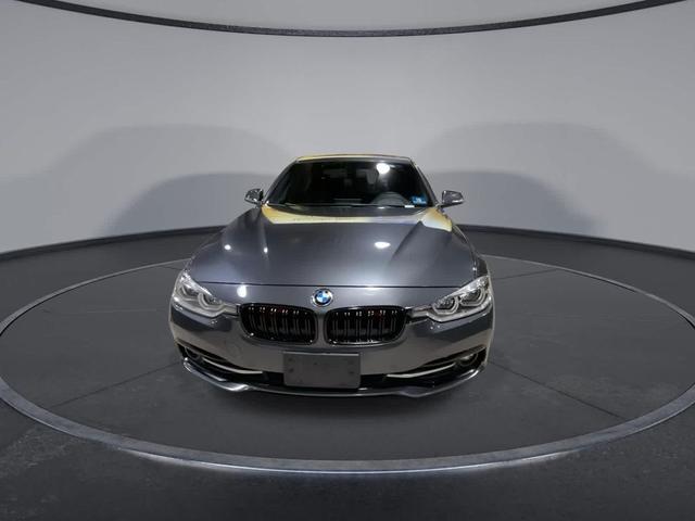 Photo of 2016 Gray BMW 328
