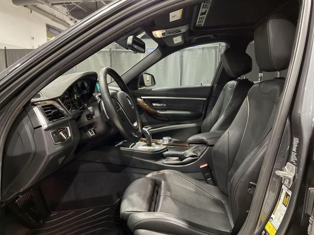 Photo of 2016 Gray BMW 328