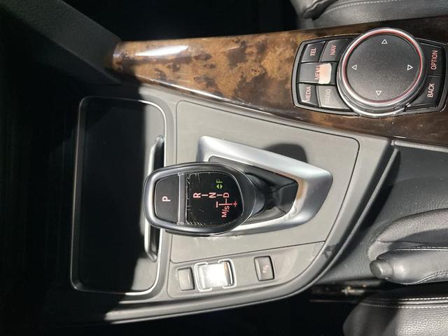 Photo of 2016 Gray BMW 328