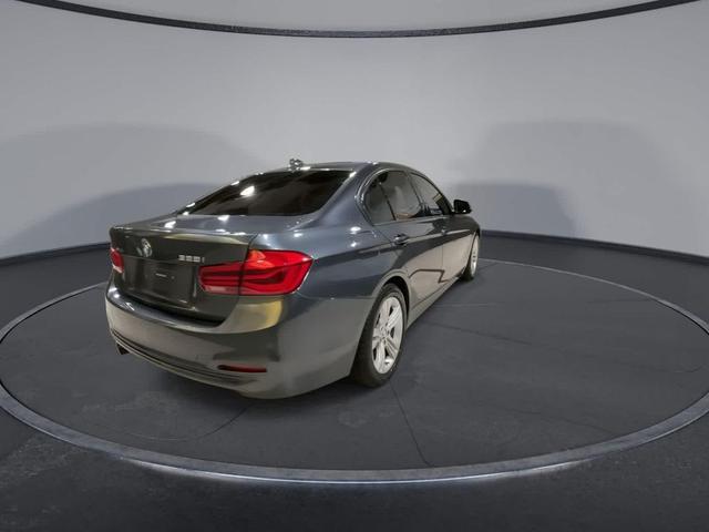 Photo of 2016 Gray BMW 328