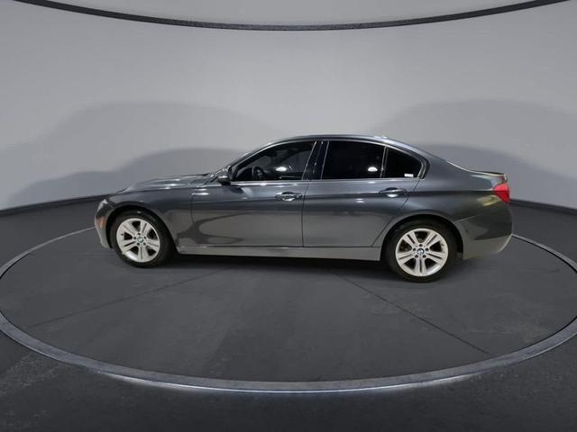 Photo of 2016 Gray BMW 328
