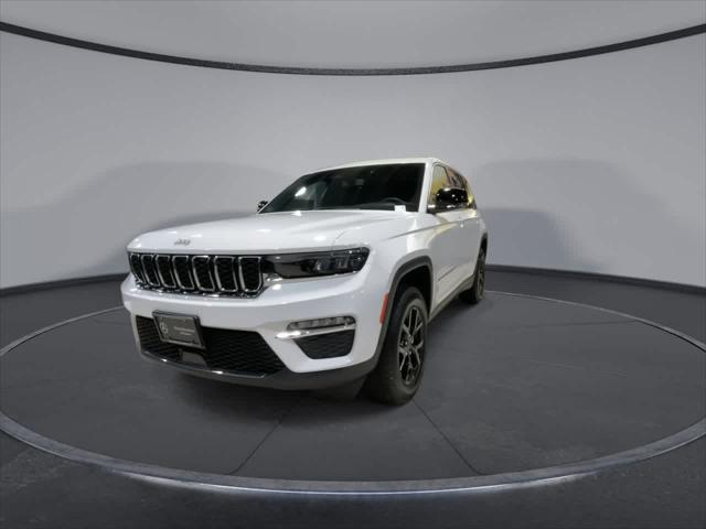 Photo of 2024 Bright White Clearcoat Jeep Grand Cherokee