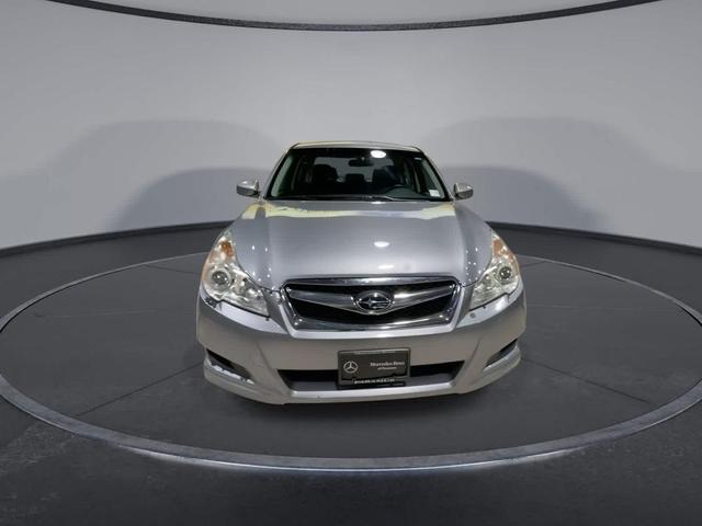 Photo of 2010 Steel Silver Metallic Subaru Legacy