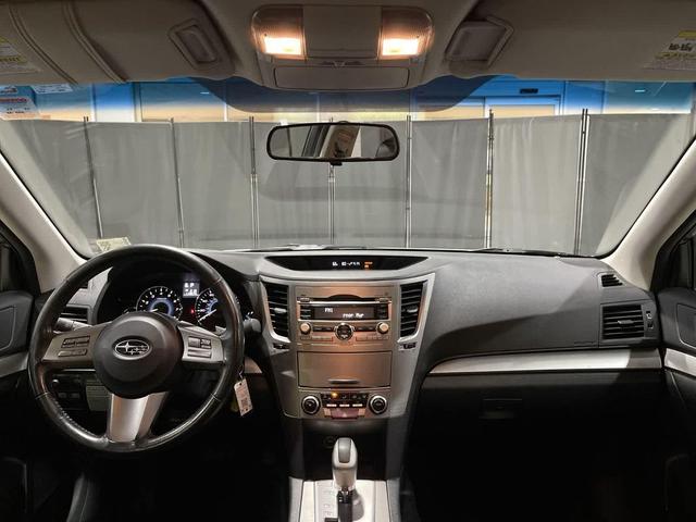 Photo of 2010 Steel Silver Metallic Subaru Legacy