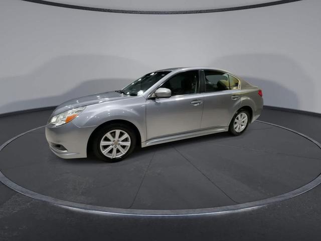 Photo of 2010 Steel Silver Metallic Subaru Legacy