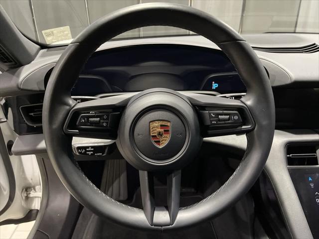 Photo of 2022 White Porsche Taycan