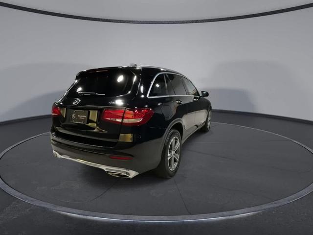 Photo of 2016  Mercedes-Benz GLC-Class