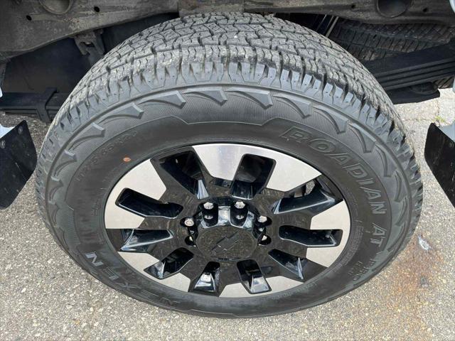Photo of 2020 WHITE Chevrolet Silverado 2500