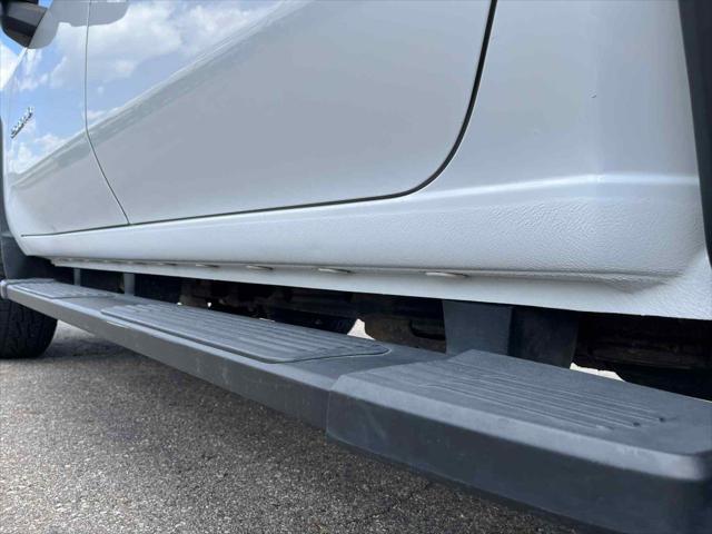 Photo of 2020 WHITE Chevrolet Silverado 2500