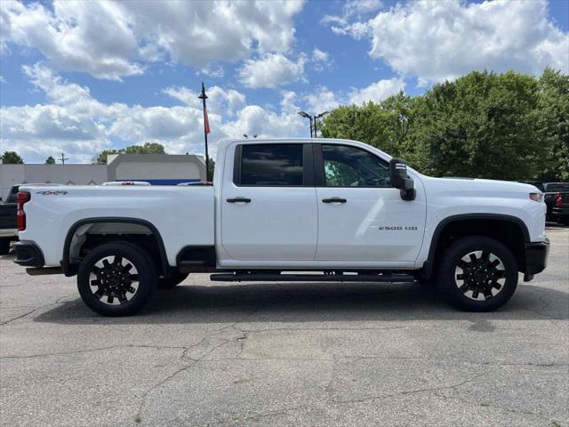 Photo of 2020 WHITE Chevrolet Silverado 2500