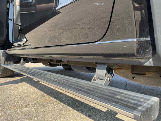 Photo of 2022 BLACK Chevrolet Silverado 2500