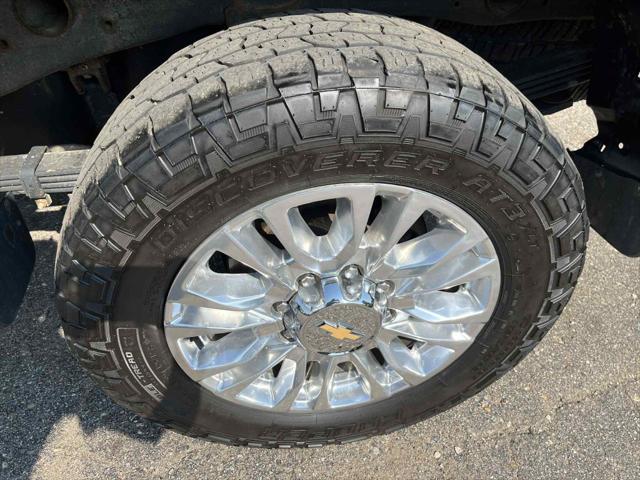 Photo of 2022 BLACK Chevrolet Silverado 2500