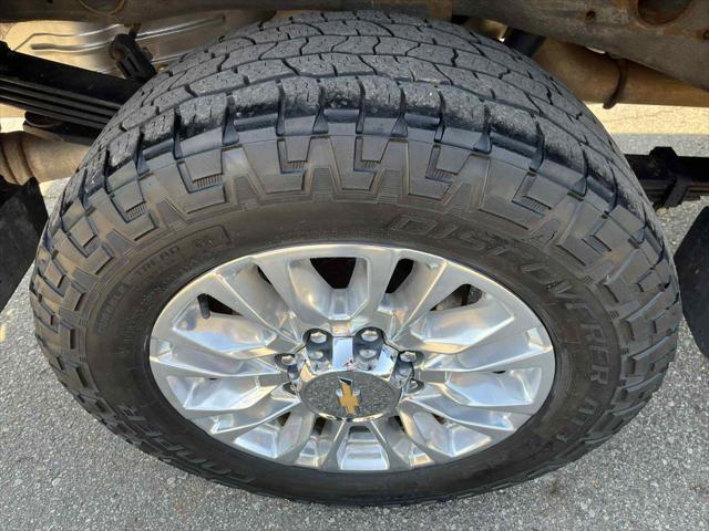 Photo of 2022 BLACK Chevrolet Silverado 2500