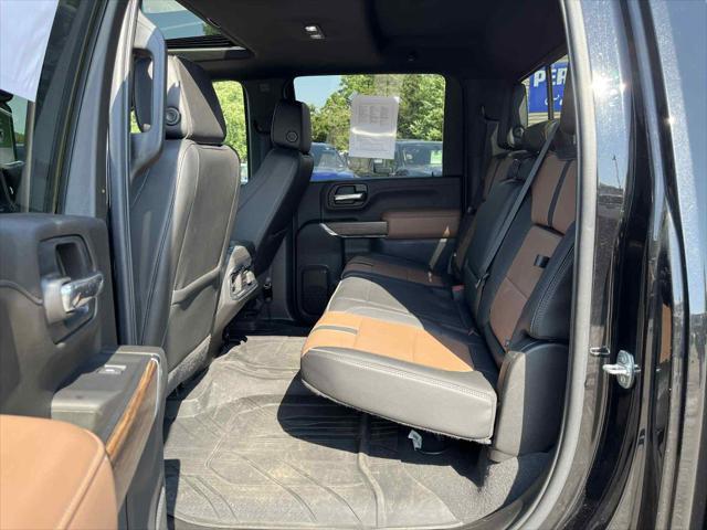 Photo of 2022 BLACK Chevrolet Silverado 2500