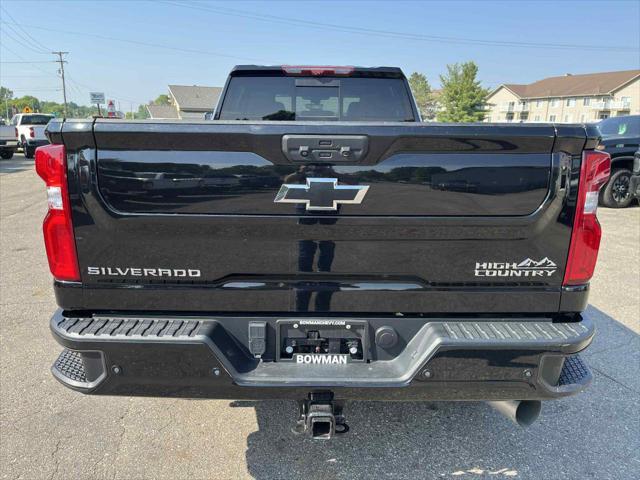Photo of 2022 BLACK Chevrolet Silverado 2500