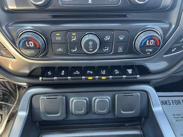 Photo of 2017 Silver Ice Metallic Chevrolet Silverado 2500