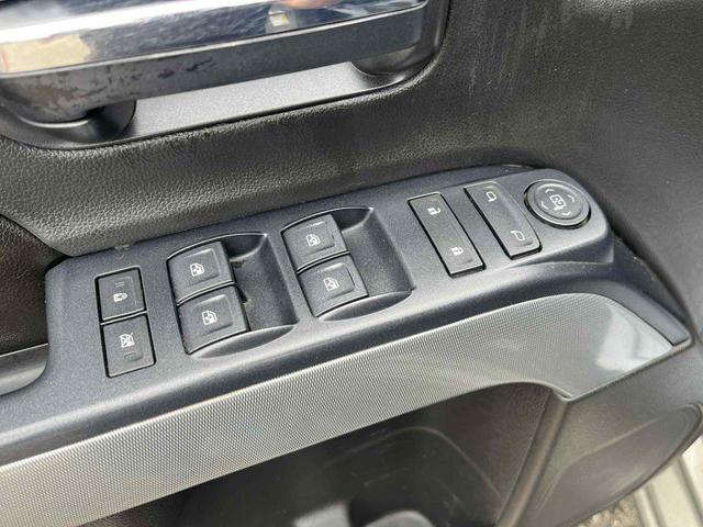 Photo of 2017 GREY Chevrolet Silverado 2500