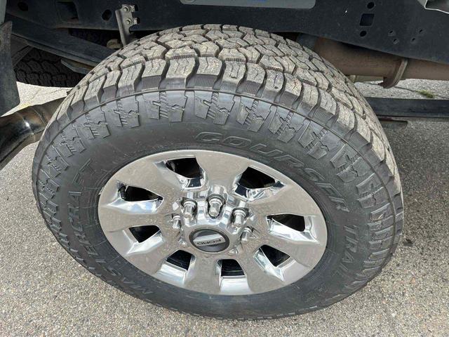 Photo of 2019 Ingot Silver Metallic Ford F-250