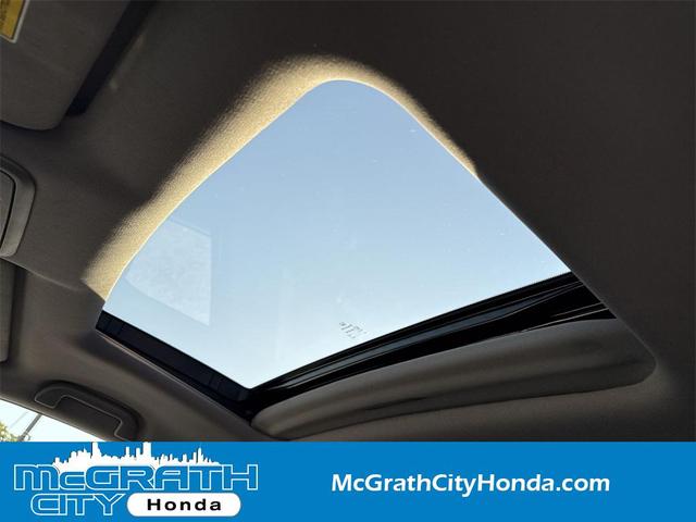 Photo of 2022 Platinum White Pearl Honda Pilot