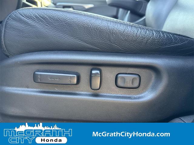 Photo of 2022 Platinum White Pearl Honda Pilot
