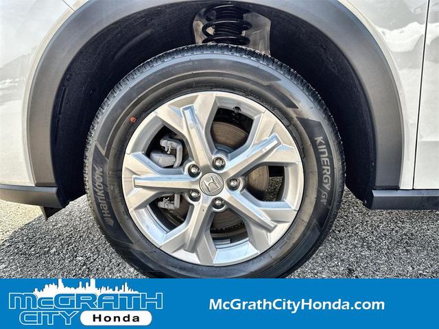 Photo of 2025 Platinum White Pearl Honda HR-V