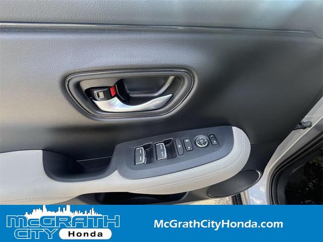 Photo of 2026 Solar Silver Metallic Honda HR-V