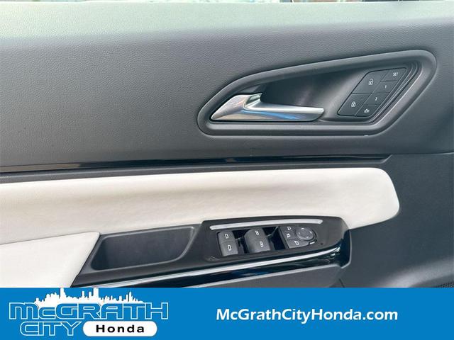 Photo of 2024 Pacific Blue Metallic Honda Prologue