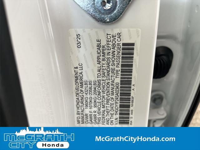 Photo of 2025 Platinum White Pearl Honda Accord