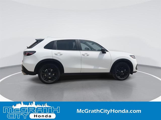 Photo of 2026 Platinum White Pearl Honda HR-V