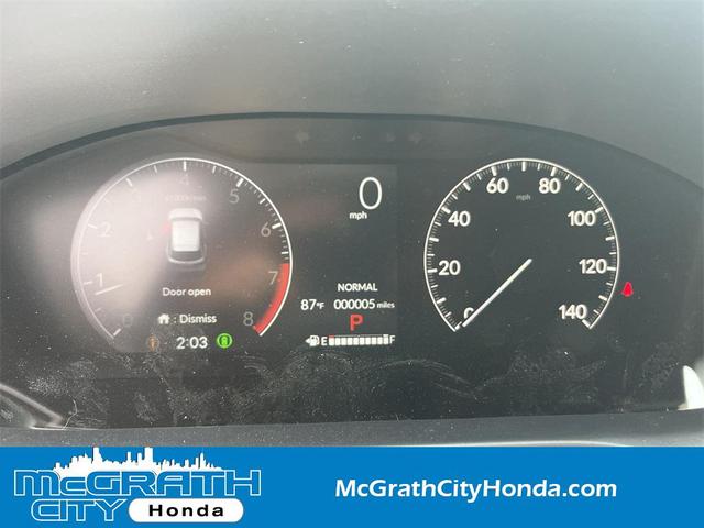 Photo of 2026 Platinum White Pearl Honda HR-V
