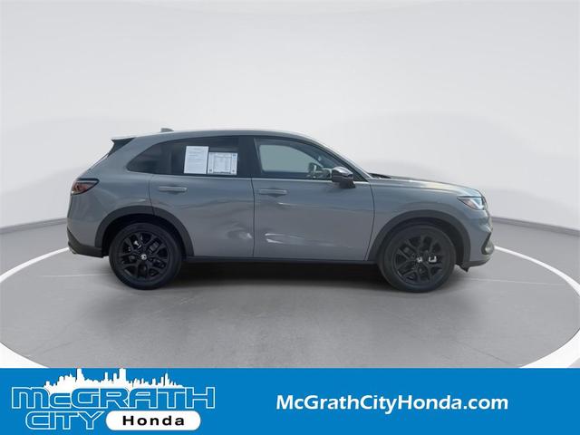 Photo of 2025 Urban Gray Pearl Honda HR-V