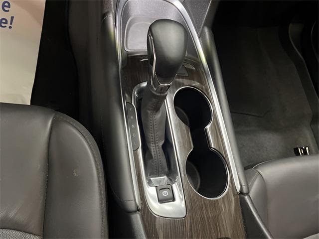 Photo of 2024 Mineral Gray Metallic Chevrolet Malibu