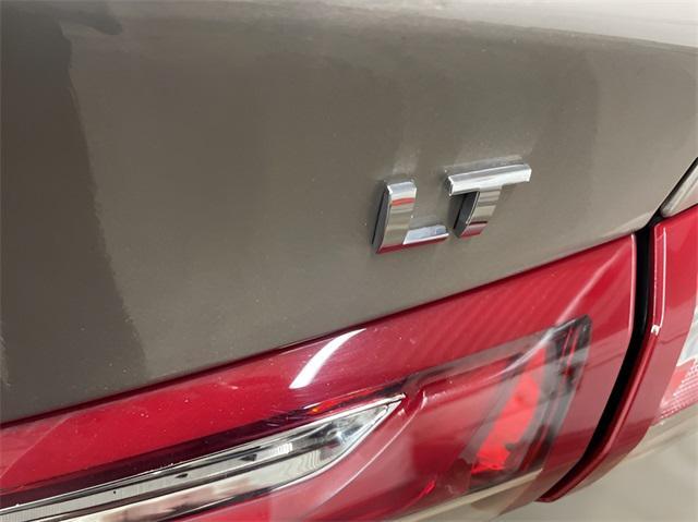 Photo of 2024 Mineral Gray Metallic Chevrolet Malibu