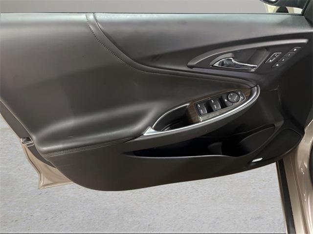 Photo of 2024 Mineral Gray Metallic Chevrolet Malibu