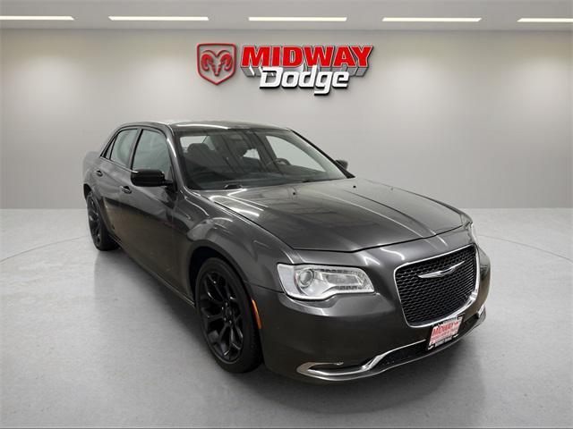 2020 Chrysler 300