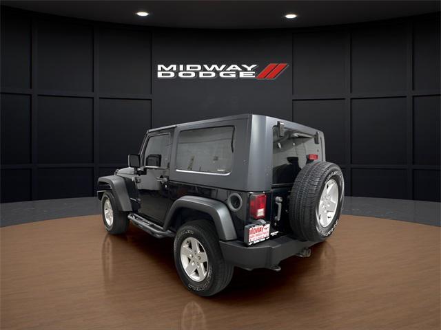 Photo of 2011 Black Clearcoat Jeep Wrangler