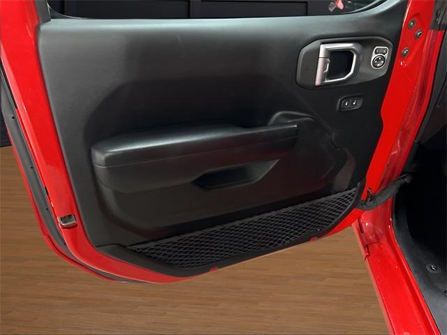 Photo of 2021 Firecracker Red Clearcoat Jeep Wrangler Unlimited