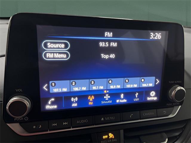Photo of 2024 Garnet Pearl Metallic Nissan Altima