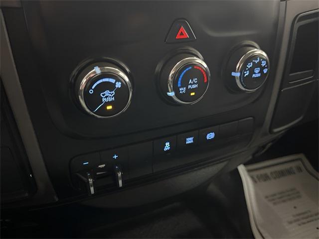 Photo of 2016 Bright White Clearcoat RAM 2500
