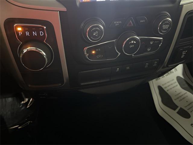 Photo of 2018 Bright White Clearcoat RAM 1500