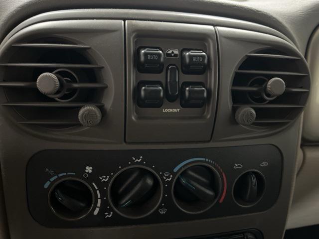 Photo of 2001 Black Clearcoat Chrysler PT Cruiser